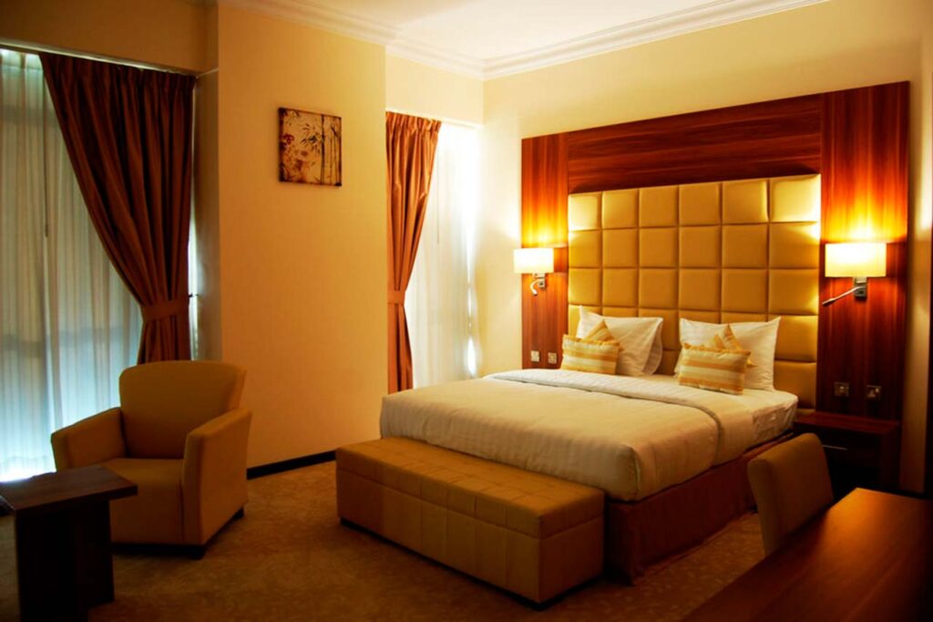 Encontre os melhores hotéis em Doha, Qatar, no ElQuarto!