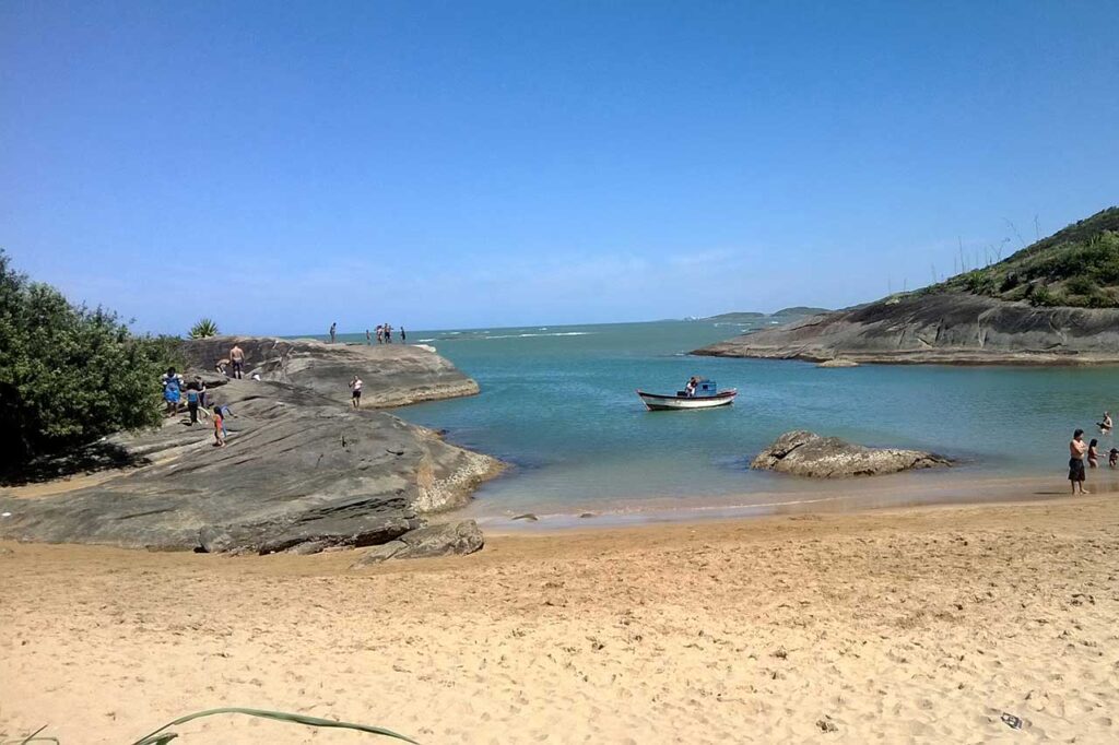 Praias de Guarapari: conheça o melhor do litoral capixaba!
