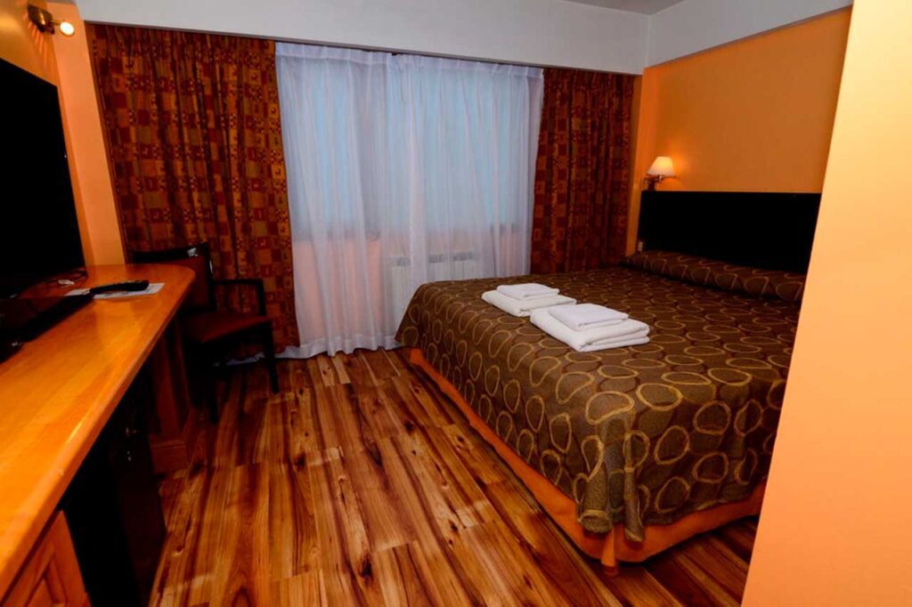 Encontre hotéis e pousadas em promoção para Ushuaia!