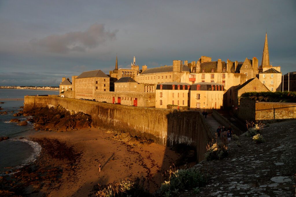 Saint-Malo: conheça a história da cidade murada!